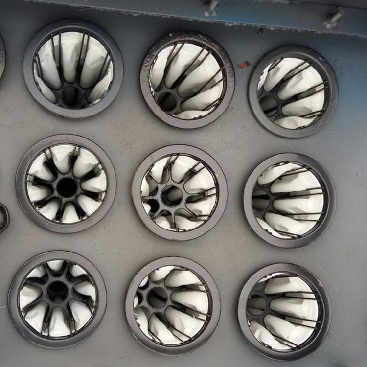 Filter Cages Filter cages are essential support components inside baghouse and industrial dust collection systems, designed to maintain the shape of filter bags and prevent them from collapsing under negative pressure and airflow resistance